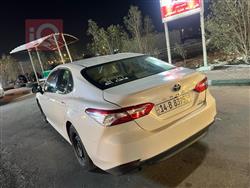 تۆیۆتا کامری